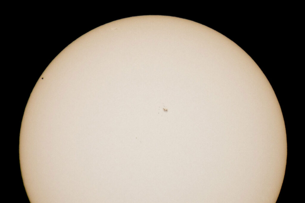 solar eclipse photography.